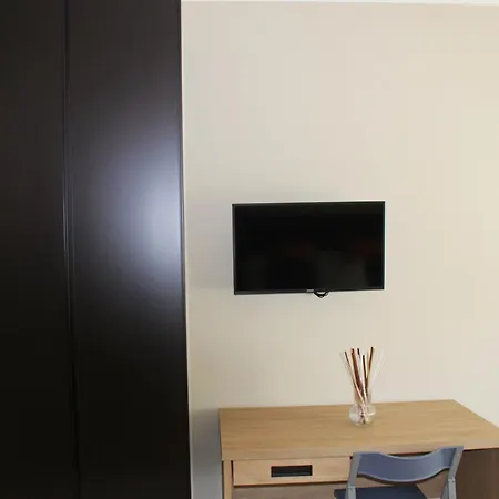 Mercurio Apartman *