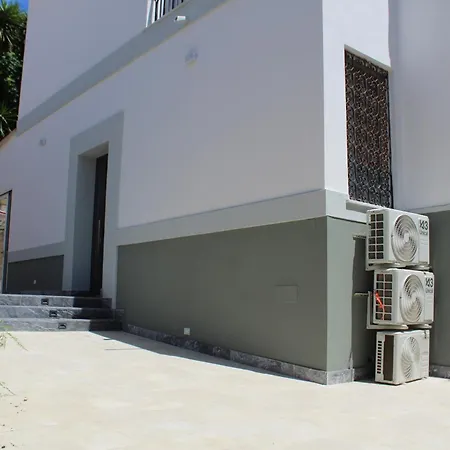 Mercurio Apartment