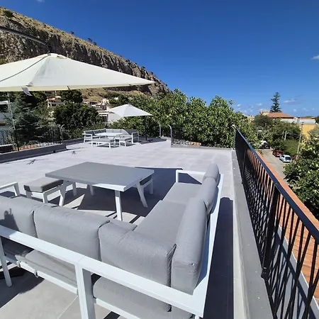 Mercurio Apartman *